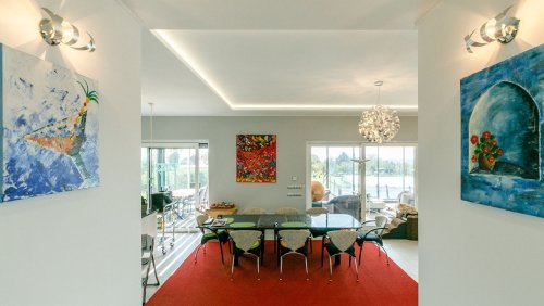 Außergewöhnliche Neubau-Villa mit Seeblick am Nordufer des Balaton (33434)