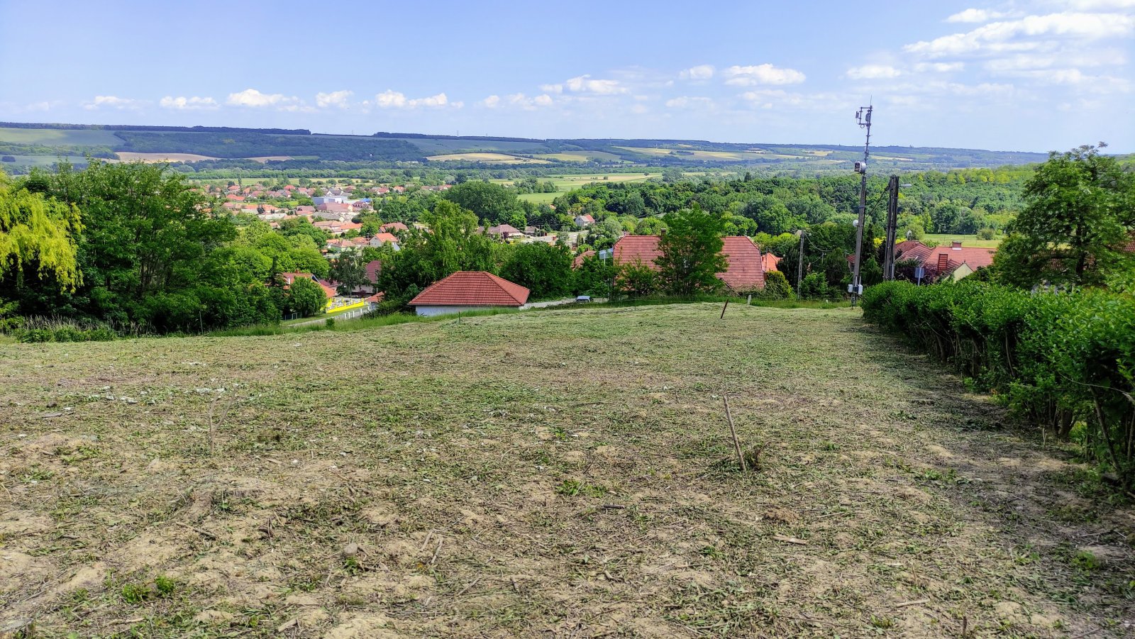 AA 1100 m² plot near Zalacsány with distant views