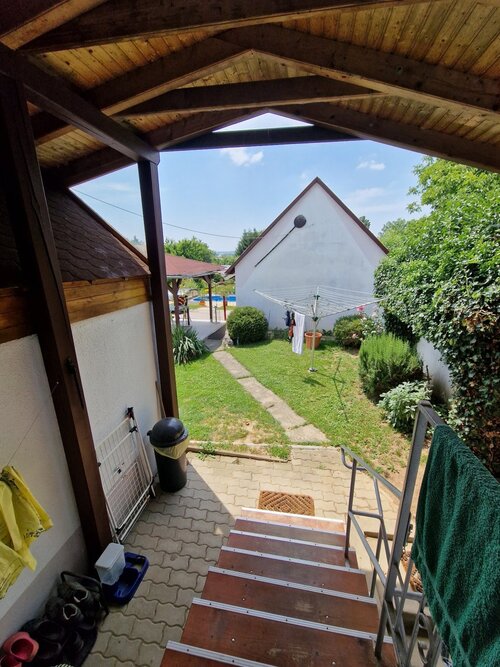 (AAB) Großes Landhaus mit Pool in ruhiger Lage bei Heviz (HCM306-3)