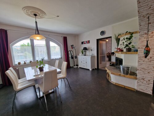 (AAB) Großes Landhaus mit Pool in ruhiger Lage bei Heviz (HCM306-3)
