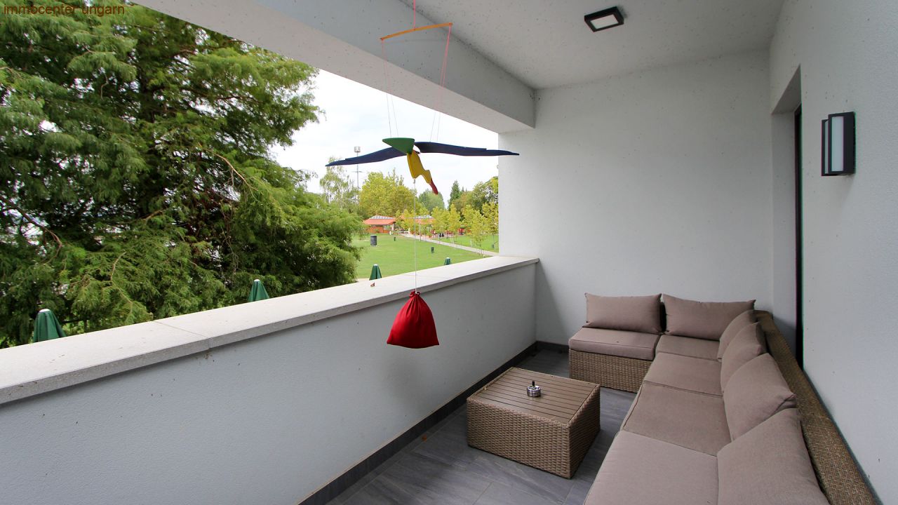 Ferienwohnung &amp; Restaurant direkt am Nordufer des Plattensee (AAA-88112) (88112-2)