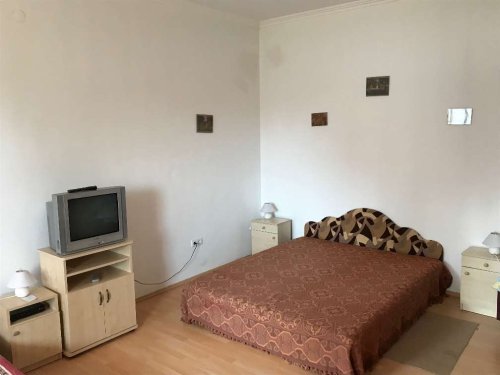 (AAA) Großes Haus im Zentrum bietet vielfältige Möglichkeiten (WH1079)