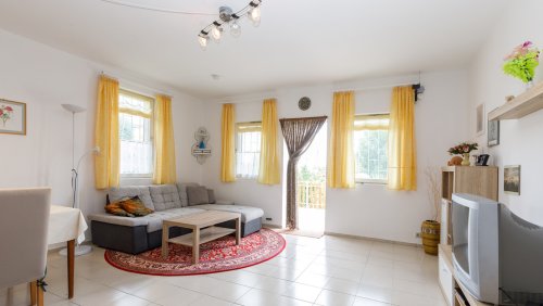 (AAA) Charmantes, erweiterungsfähiges Landhaus mit Weitblick – Ruhe &amp; Natur pur! (CM300)