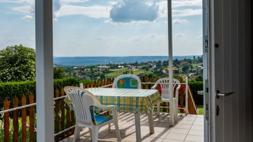 (AAA) Charmantes, erweiterungsfähiges Landhaus mit Weitblick – Ruhe &amp; Natur pur! (CM300)