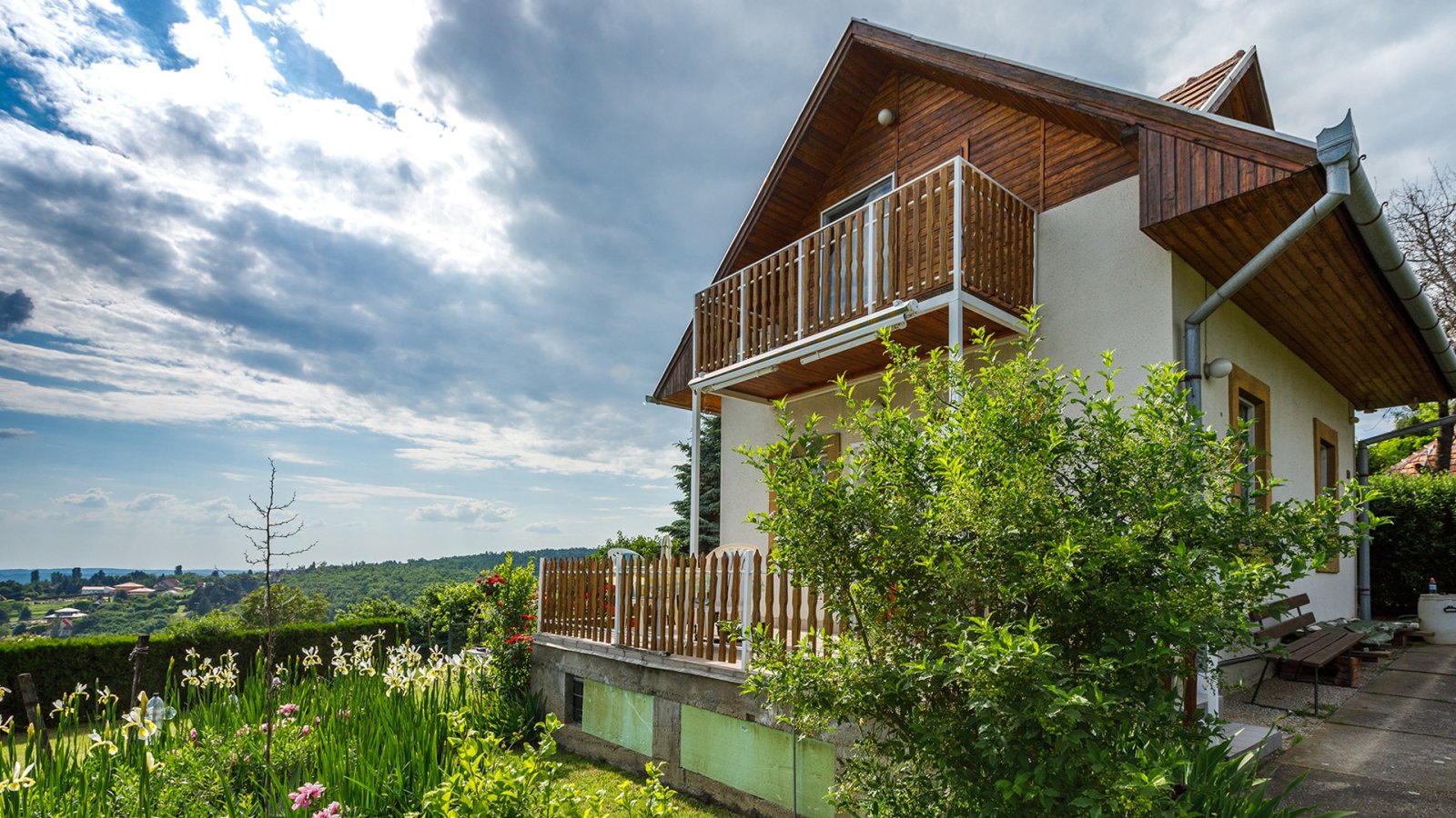 (AAA) Charmantes, erweiterungsfähiges Landhaus mit Weitblick – Ruhe & Natur pur! (CM300)