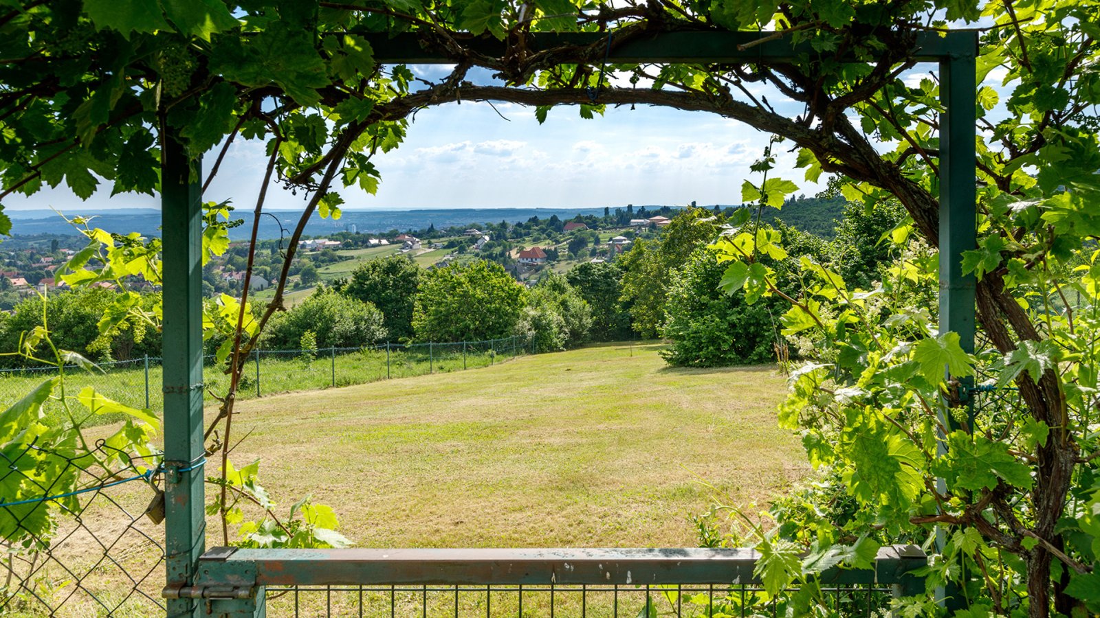 (AAA) Charmantes, erweiterungsfähiges Landhaus mit Weitblick – Ruhe & Natur pur! (CM300)