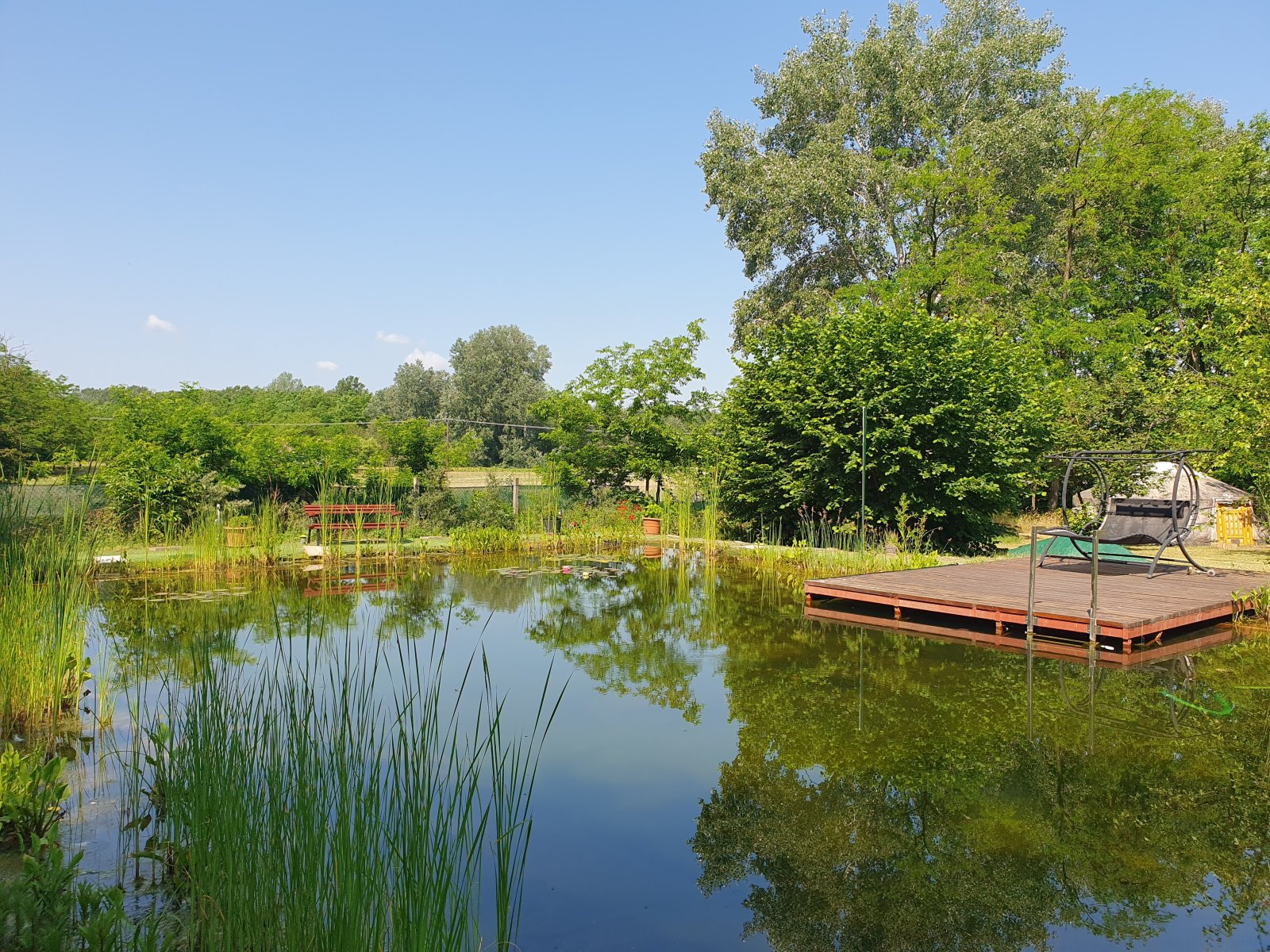 (AAA-) casa familiar con lago y gran propiedad en una zona tranquila