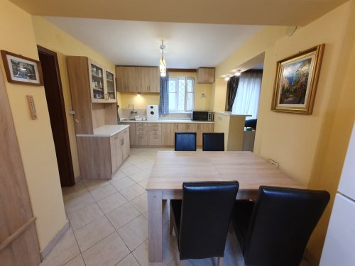 (BAA) Familienhaus mit Teich und großem Grundstück in Ruhelage (CM117-4)