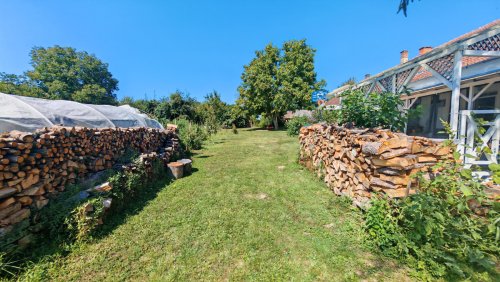 (BAA) Traumanwesen in Ungarn: 25.800 m² Grundstück, 180 m² Wohnfläche – ideal für Pferdehaltung und Selbstversorger (AAA) (MW003)