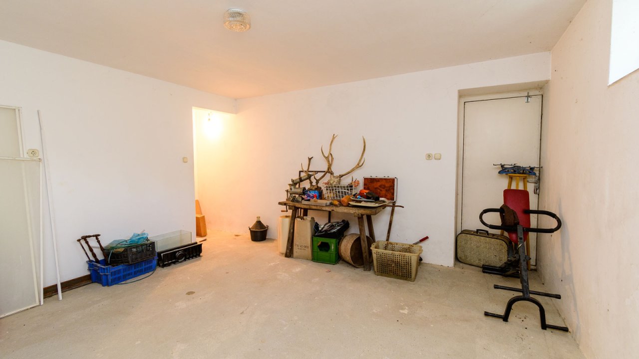 (BBA) Großes Familienhaus in ländlicher Umgebung  bei Héviz (33814)