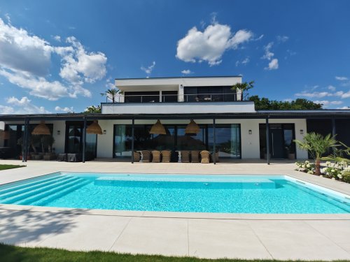 Traumhaftes Designer-Anwesen über dem Balaton mit Seeblick &amp; eigenem Bootsliegeplatz (CM222-2)