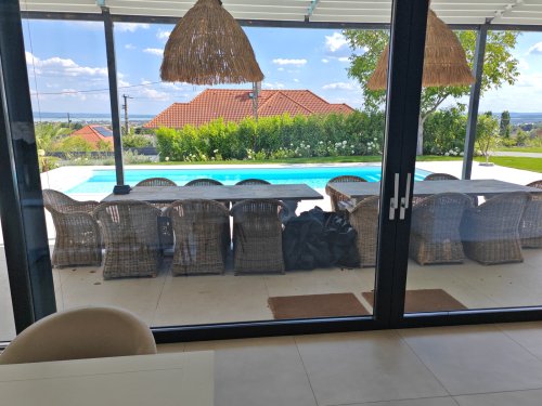 Traumhaftes Designer-Anwesen über dem Balaton mit Seeblick &amp; eigenem Bootsliegeplatz (CM222-2)