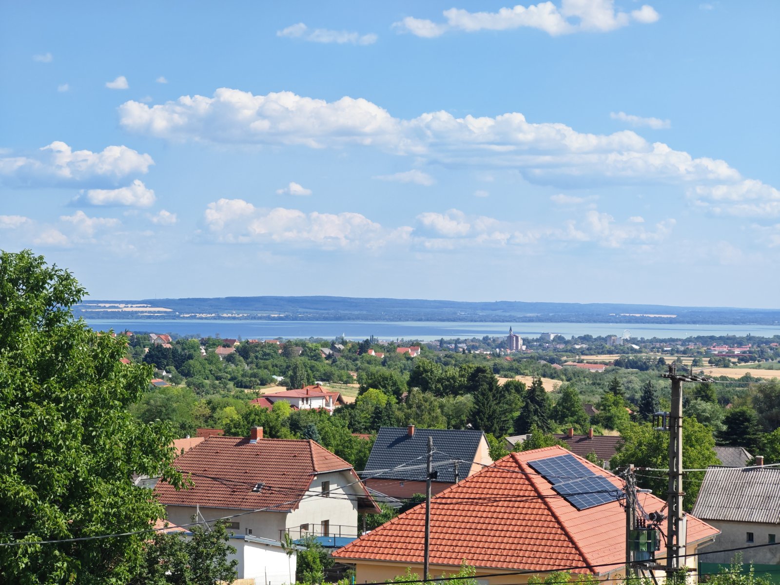 Traumhaftes Designer-Anwesen über dem Balaton mit Seeblick & eigenem Bootsliegeplatz (CM222-2)