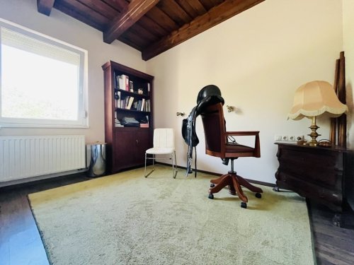 (AAA) Sehr gepflegtes Landhaus &amp; Pferdehaltung möglich (CM242)
