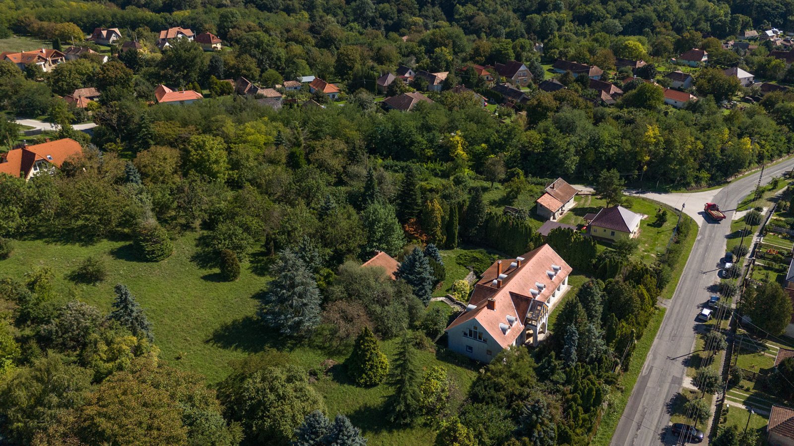 (AAA) Historisches Gebäude als Atelier, Seminarhaus oder großes Wohnhaus (AAA)