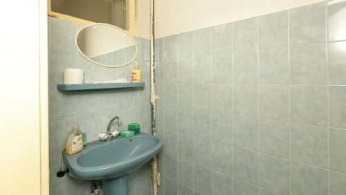 (AAA) Historisches Gebäude als Atelier, Seminarhaus oder großes Wohnhaus (AAA) (33852)