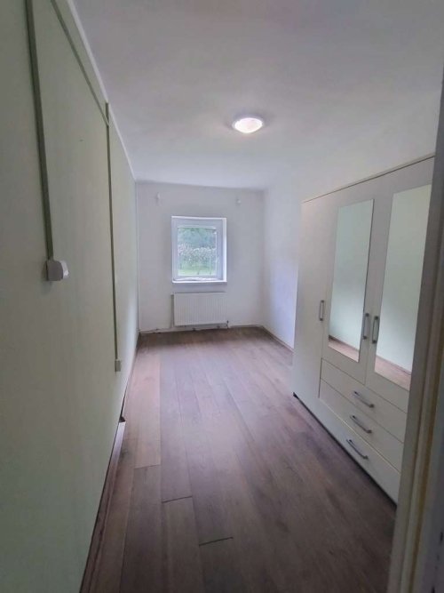Renovierungsbedürftiges  Haus in ruhiger, harmonischer Umgebung bei Österreich (ACA) (RV012)