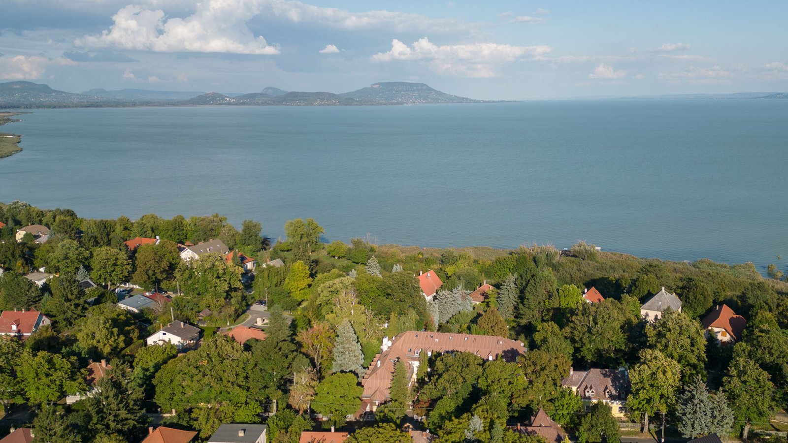 (AAA) Hübsche Wohnung am Plattensee mit Balaton-Panorama (55266)