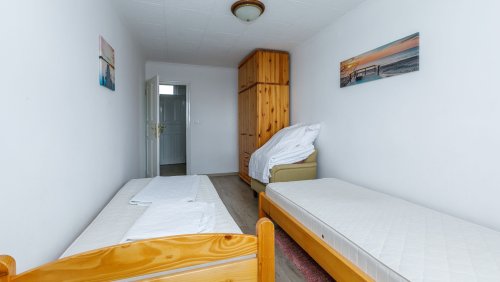 (AAA) Großes Stadthaus mit Balaton-Panorama und Geschäftsmöglichkeiten (33561)