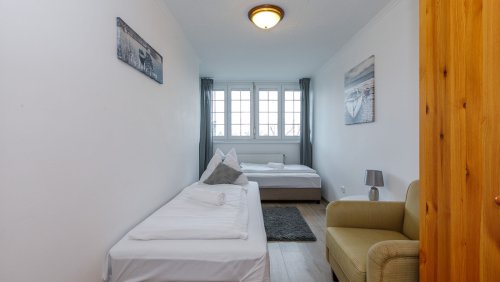 (AAA) Großes Stadthaus mit Balaton-Panorama und Geschäftsmöglichkeiten (33561)