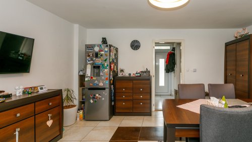 (AAA) Großes Stadthaus mit Balaton-Panorama und Geschäftsmöglichkeiten (33561)