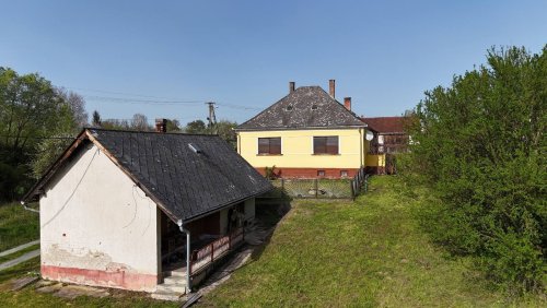 (ABA) Charmantes Ensemble im Nationalpark (RV016)