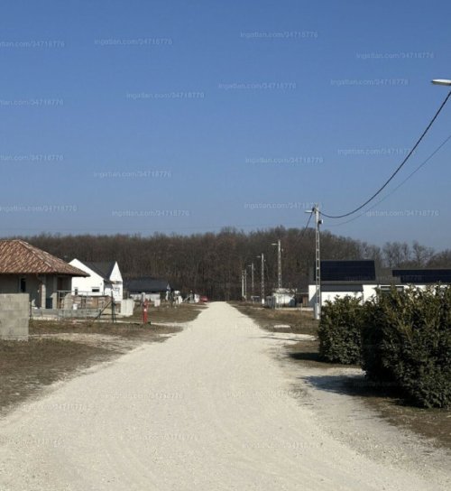 (A--) Tolles Baugrundstück bei Alsópáhok in ruhiger Umgebung (IN8776)