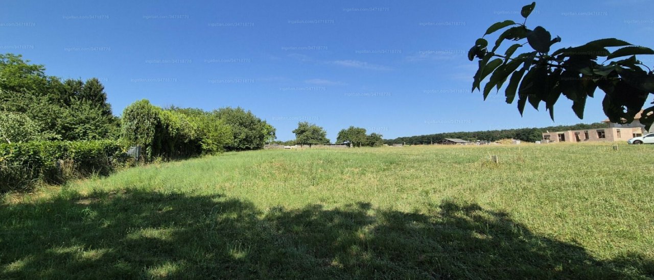 (A--) Tolles Baugrundstück bei Alsópáhok in ruhiger Umgebung (IN8776)