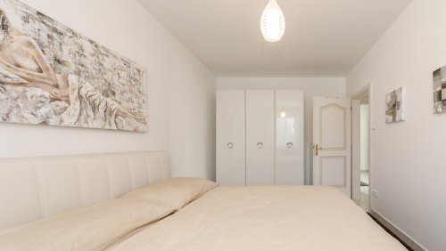 (AAA) Luxuriöses Anwesen am Nordufer mit Seepanorama (33562)
