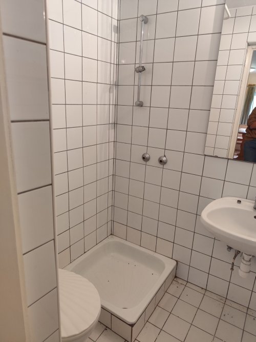 (AAA) Wunderbar renoviertes traditionelles Bauernhaus &amp; 2 Apartements (RV021)
