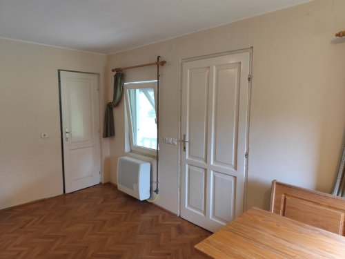 (AAA) Wunderbar renoviertes traditionelles Bauernhaus &amp; 2 Apartements (RV021)