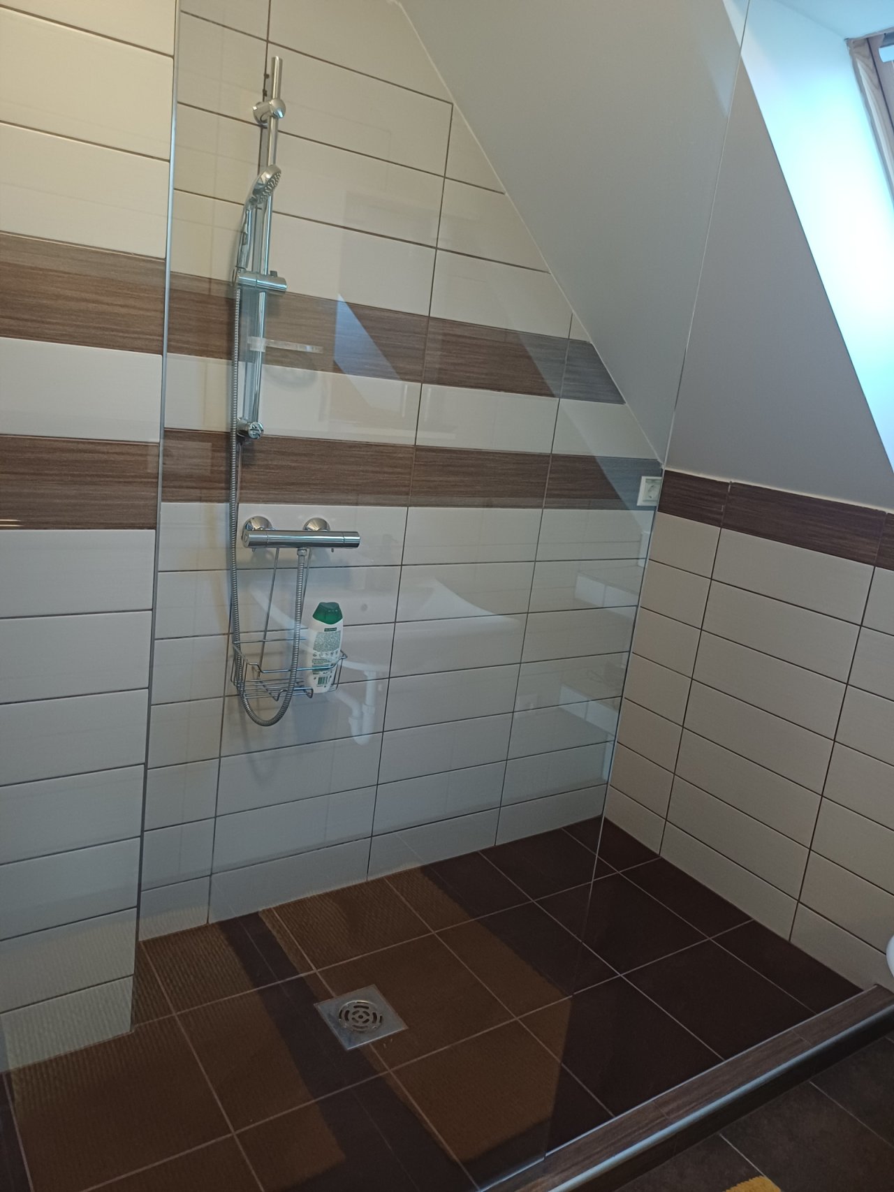 (AAA) Neuwertige Wohnung im  Kurort mit Panoramablick (KK008)