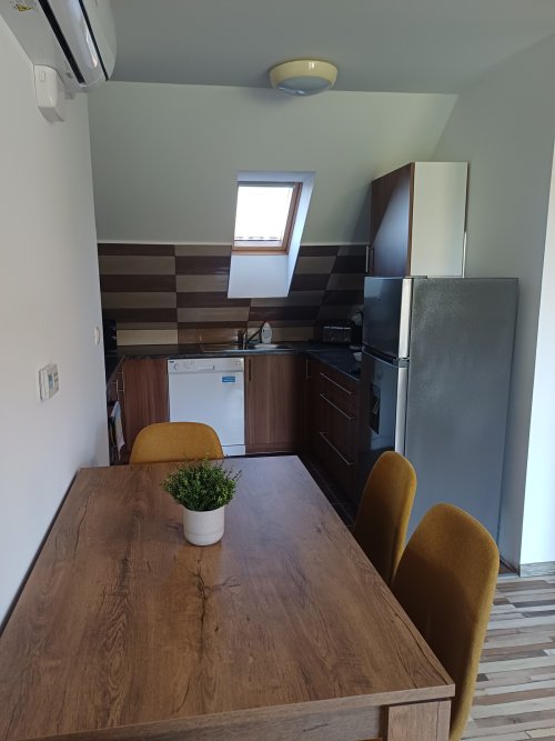 (AAA) Neuwertige Wohnung im  Kurort mit Panoramablick (KK008)