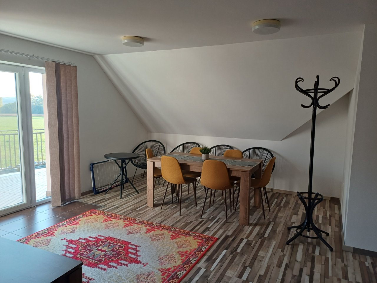 (AAA) Neuwertige Wohnung im  Kurort mit Panoramablick (KK008)