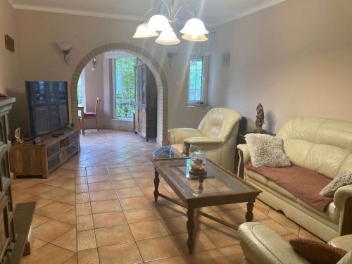 (AAA) Renoviertes Landhaus vor den Toren von Budapest (WH4479)