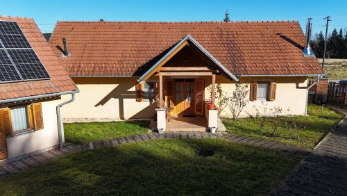 (AAA) 1 Haus + 2 Apartments an der österreichisch-ungarischen Grenze – im Nationalpark! (RV023)