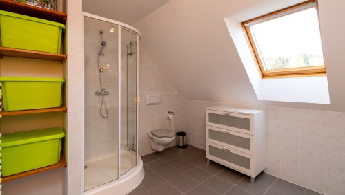 (AAA) Solides, helles Apartmenthaus in sehr guter Lage (33772-2)