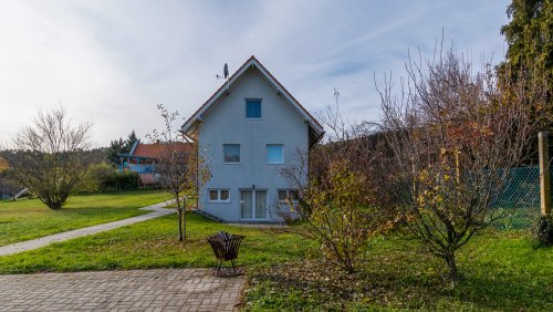 (AAA) Solides, helles Apartmenthaus in sehr guter Lage (33772-2)