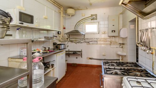 (ABA) Gaststätte / Restaurant mit Betreiberwohnung (33829)
