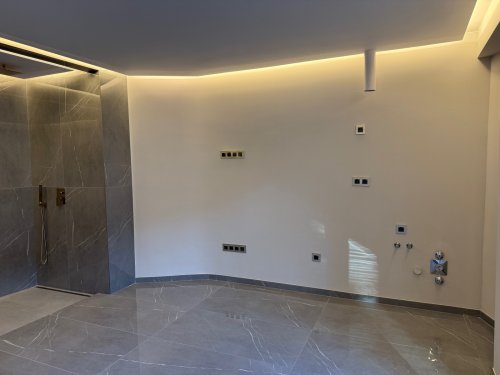 (AAB) Exklusives, luxuriös gestaltetes Apartment in betser Lage (KK022)