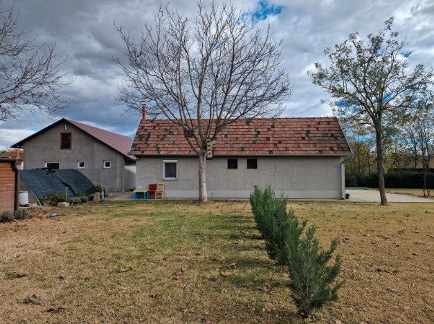 (ABA) Teilrenovierter Bauernhof in Südungarn (ROG12)