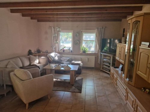 (AAA) Ein tolles renoviertes Landhaus mit großem Grund in ruhiger Lage (ROG03)