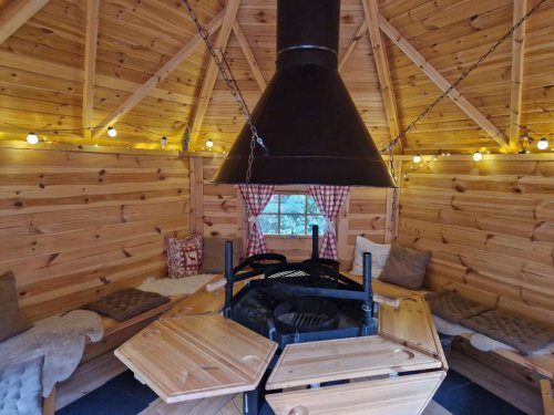 (AAA) Ein tolles renoviertes Landhaus mit großem Grund in ruhiger Lage (ROG03)