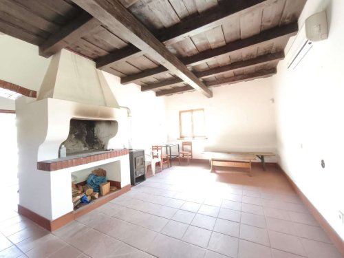 (AAA) Ein tolle Gelegenheit für Eigenbrödler: Bauernhaus in der Nähe von Kiskunhalas (ROG01)