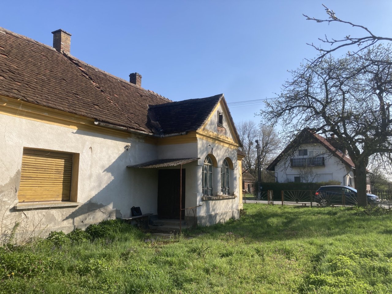 (ACA) Renovierungsbedürftiges Haus mit großem Grundstück &amp; Scheune (IMM529)