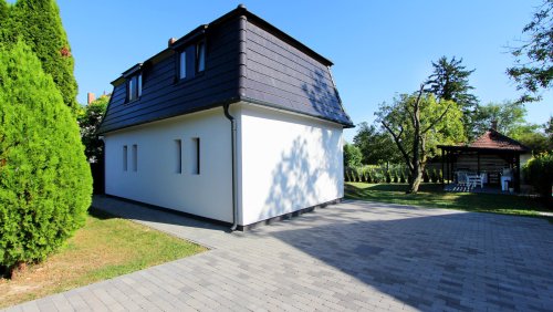 (AAA) Hochwertig renoviertes Einfamilienhaus in bester Lage (33208)