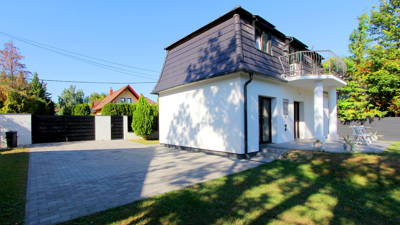 (AAA) Hochwertig renoviertes Einfamilienhaus in bester Lage
