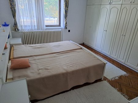 (AAA) Zweigenerationenhaus + Studio-Apartment Nähe Österreich (IMM523)