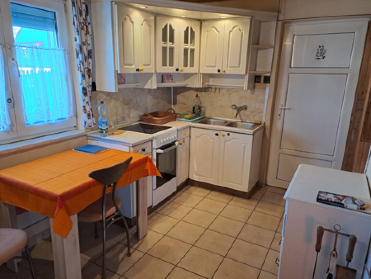 (AAA) Zweigenerationenhaus + Studio-Apartment Nähe Österreich (IMM523)