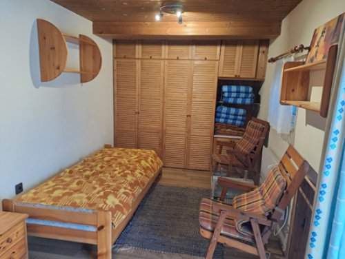 (AAA) Zweigenerationenhaus + Studio-Apartment Nähe Österreich (IMM523)